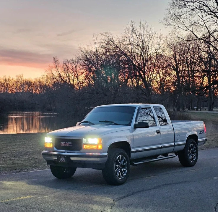 1997 GMC Sierra 1st Gen - Image 22 of 31