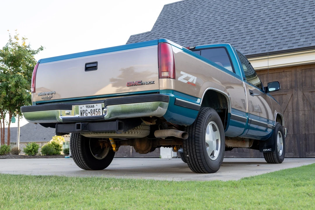 1997 GMC Sierra 1st Gen - Image 10 of 31
