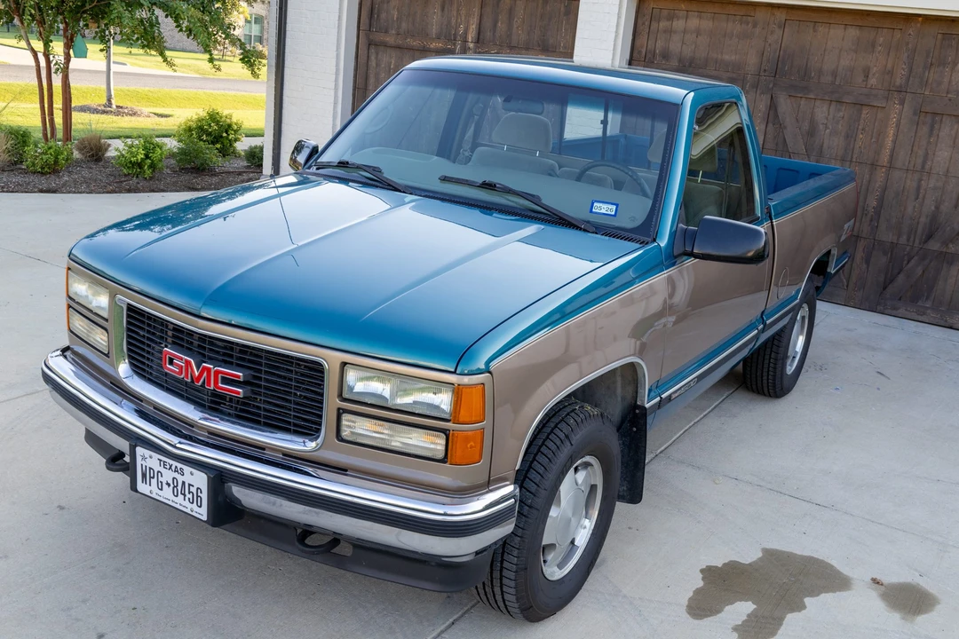 1997 GMC Sierra 1st Gen - Image 3 of 31