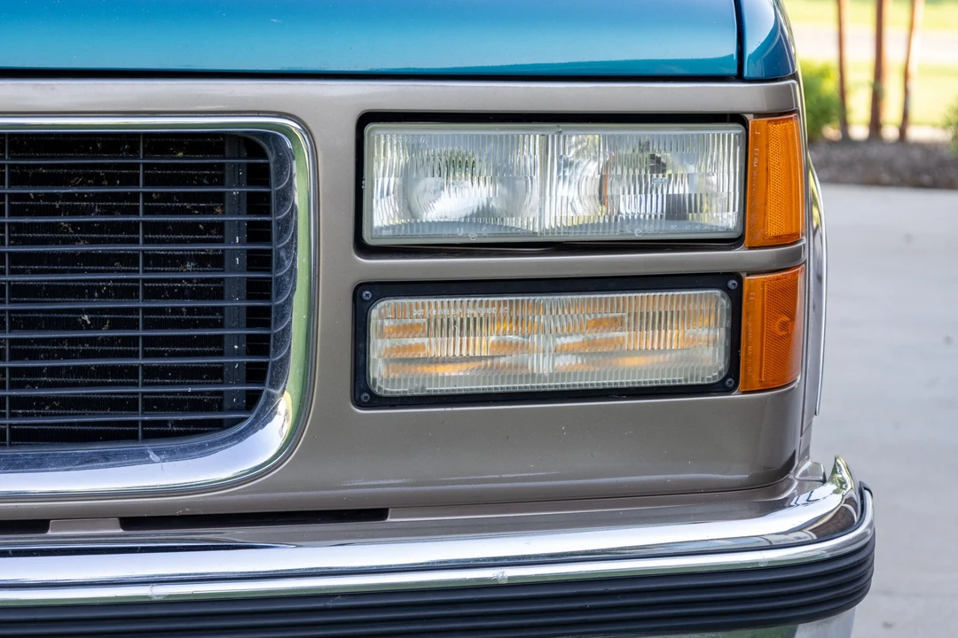 1997 GMC Sierra 1st Gen - Image 28 of 31