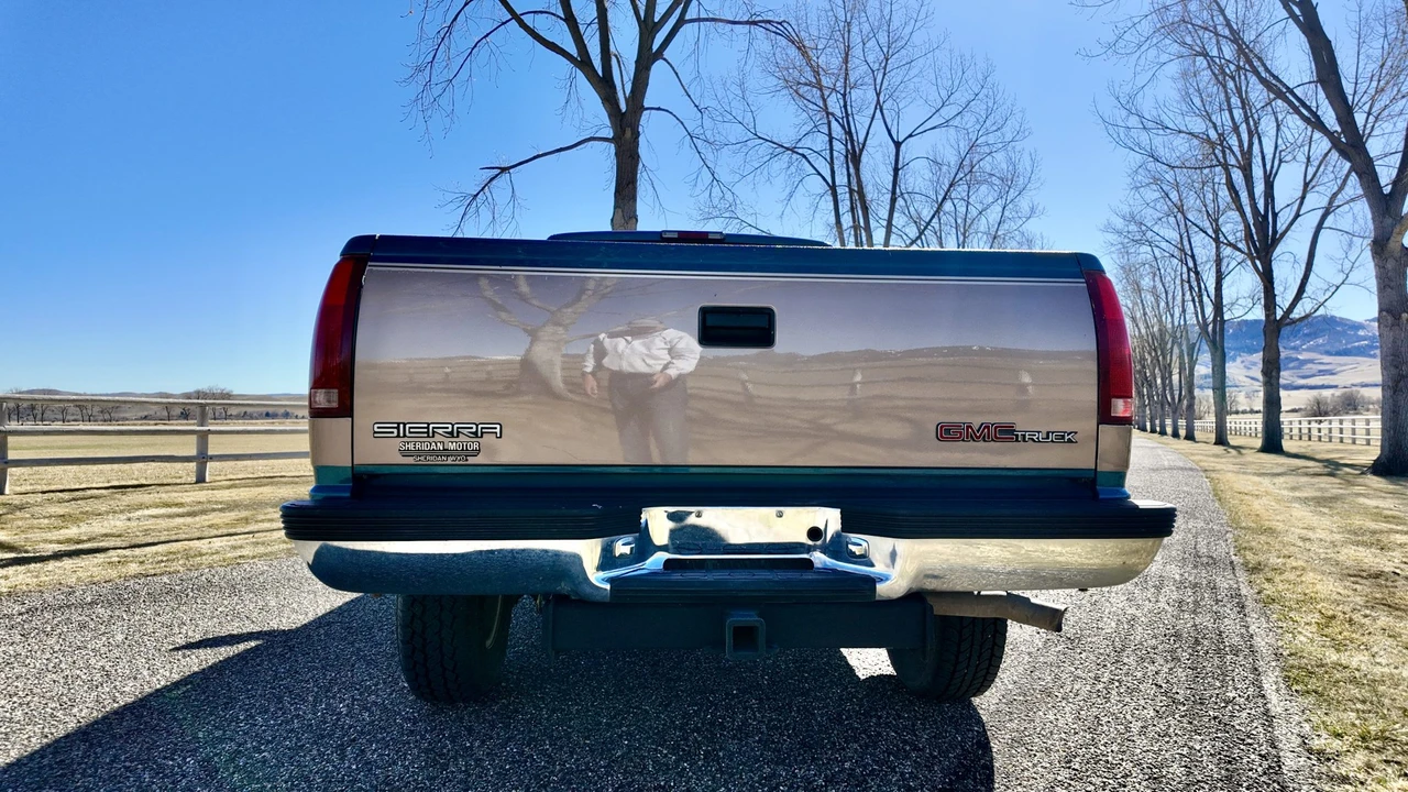1997 GMC Sierra 1st Gen - Image 29 of 31
