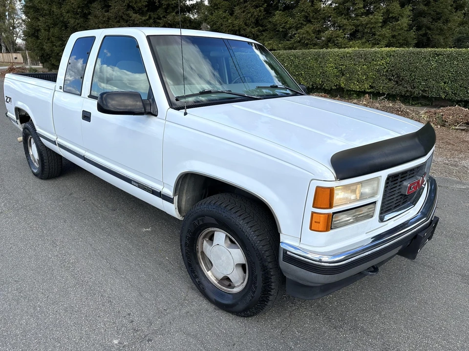 1997 GMC Sierra 1st Gen - Image 8 of 31