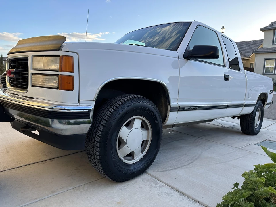 1997 GMC Sierra 1st Gen - Image 15 of 31