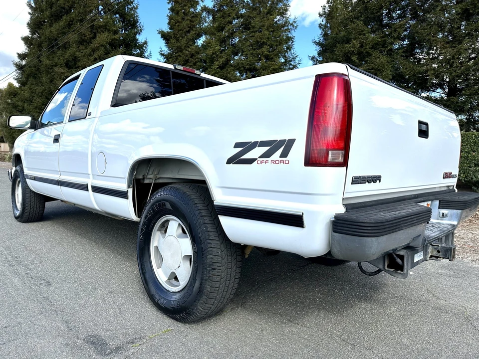 1997 GMC Sierra 1st Gen - Image 25 of 31