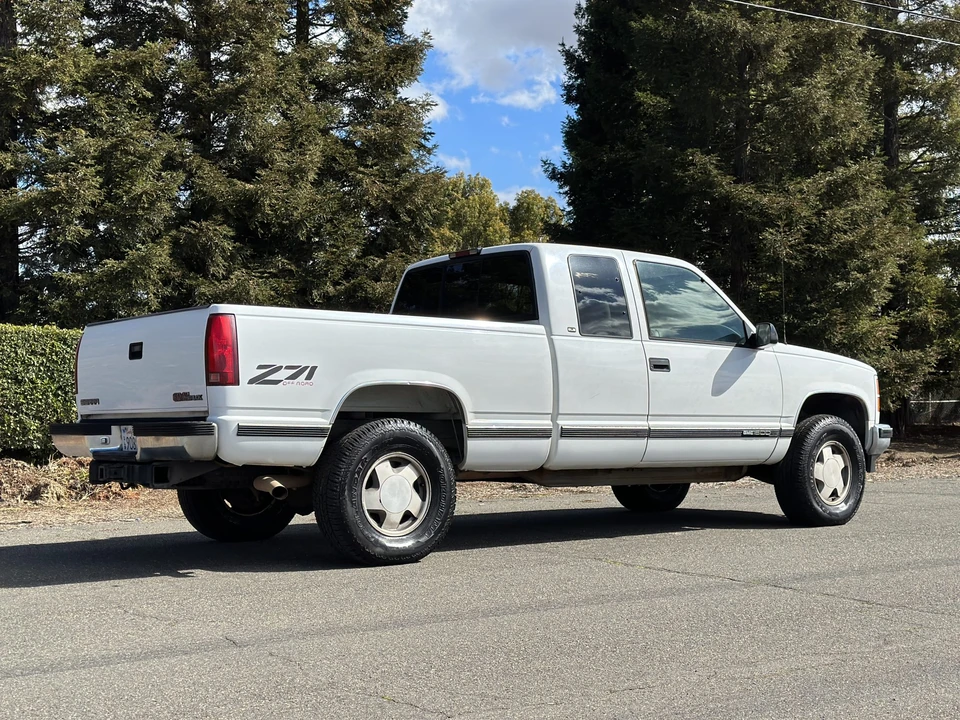 1997 GMC Sierra 1st Gen - Image 29 of 31