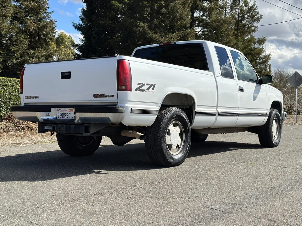 1997 GMC Sierra 1st Gen - Image 30 of 31