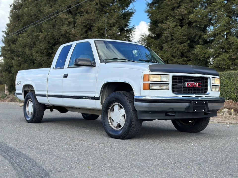 1997 GMC Sierra 1st Gen - Image 7 of 31
