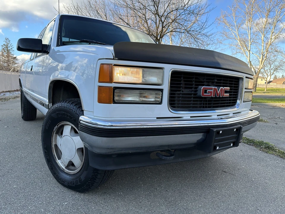 1997 GMC Sierra 1st Gen - Image 14 of 31