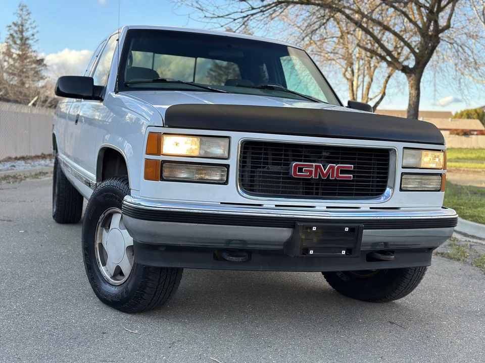 1997 GMC Sierra 1st Gen - Image 13 of 31