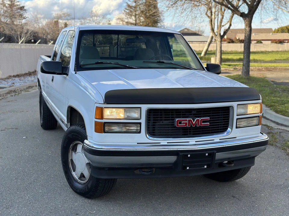 1997 GMC Sierra 1st Gen - Image 12 of 31