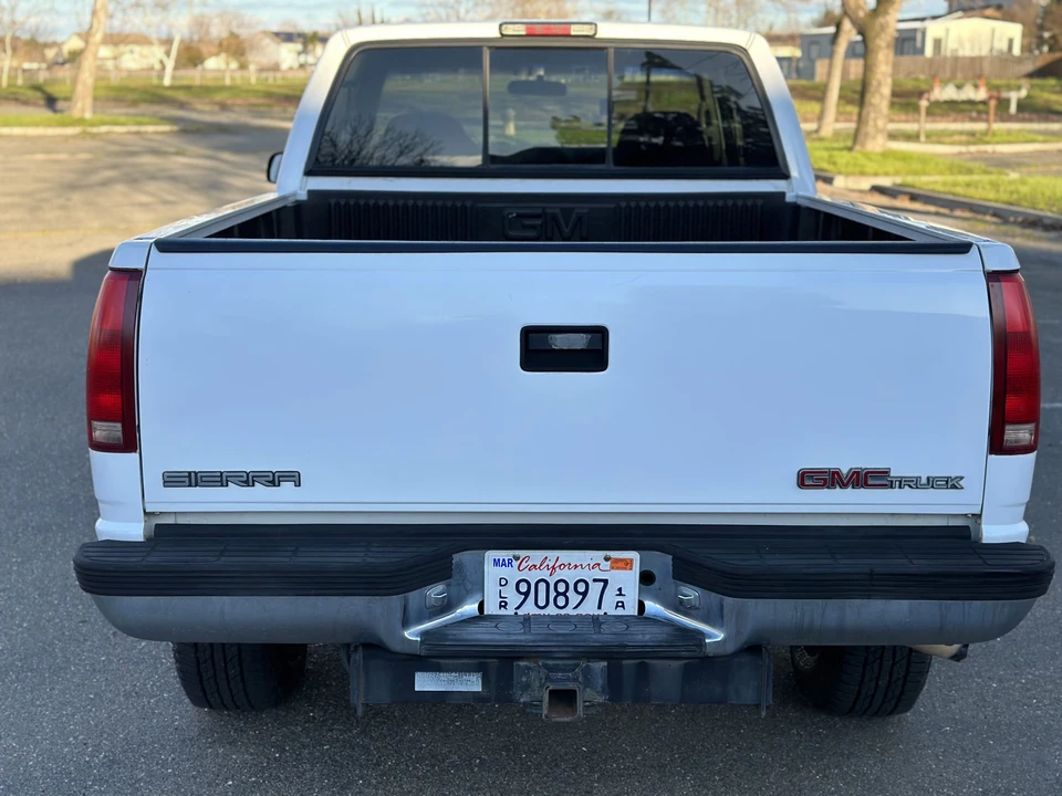 1997 GMC Sierra 1st Gen - Image 26 of 31