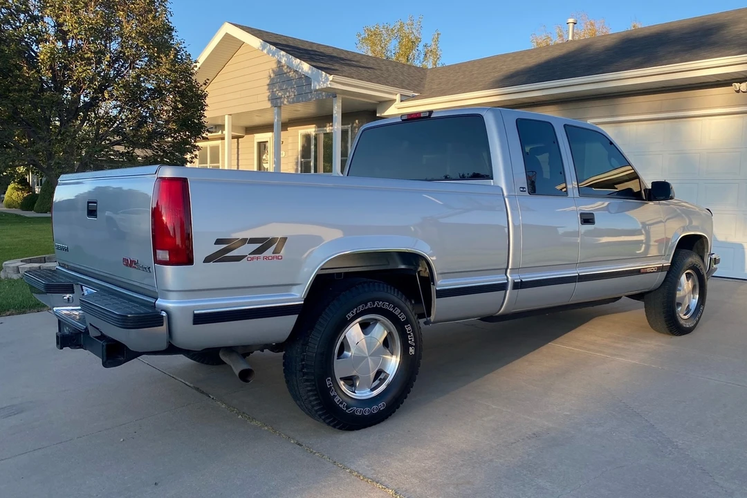 1997 GMC Sierra 1st Gen - Image 7 of 31