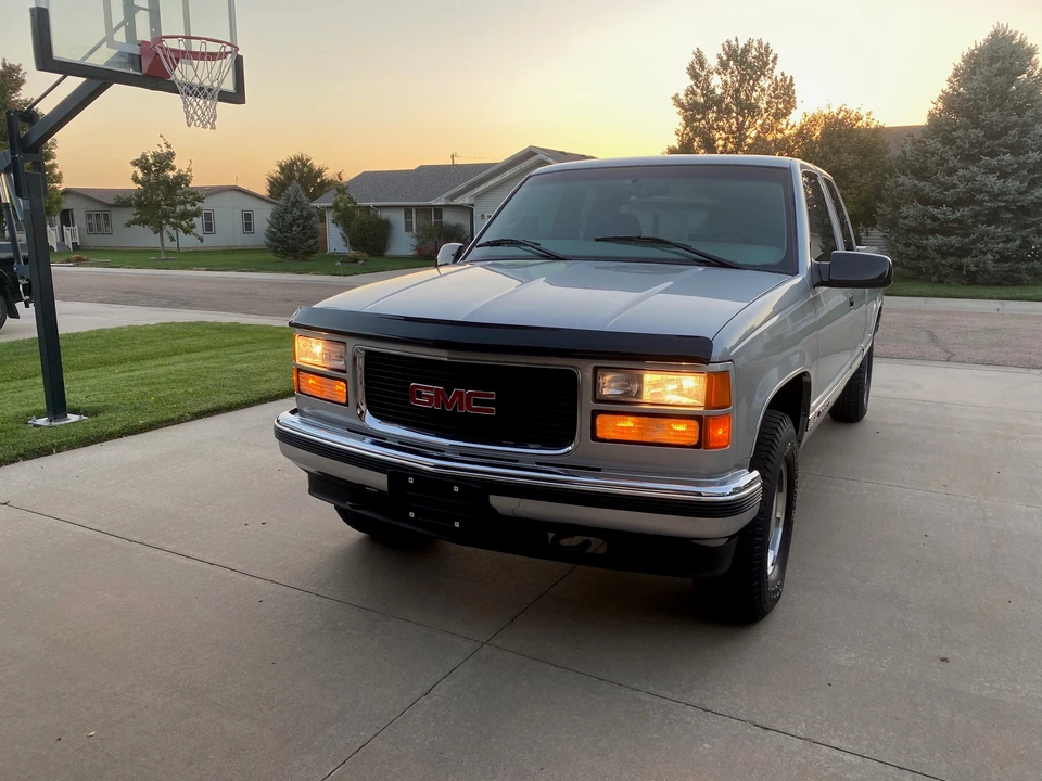 1997 GMC Sierra 1st Gen - Image 11 of 31
