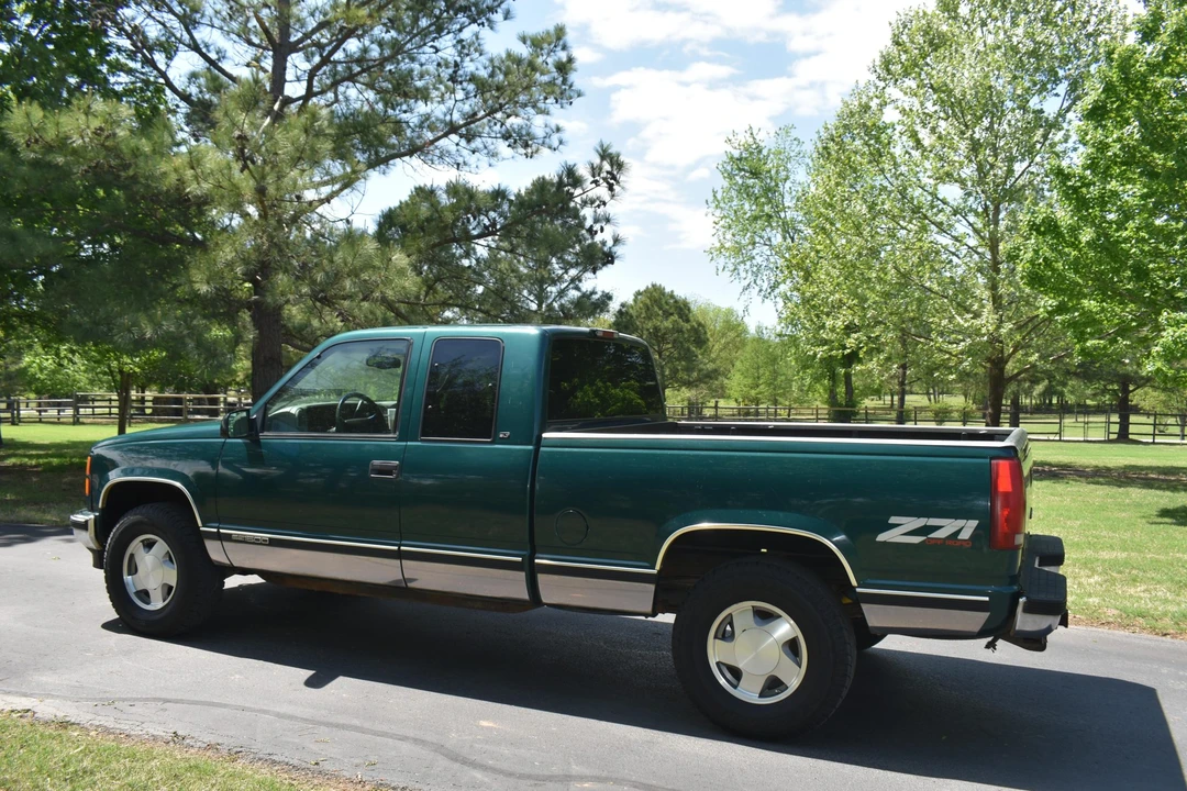 1997 GMC Sierra 1st Gen - Image 22 of 31