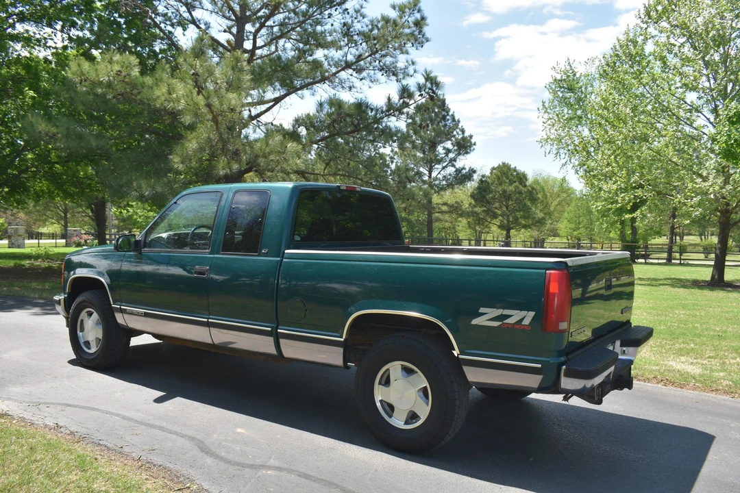1997 GMC Sierra 1st Gen - Image 21 of 31