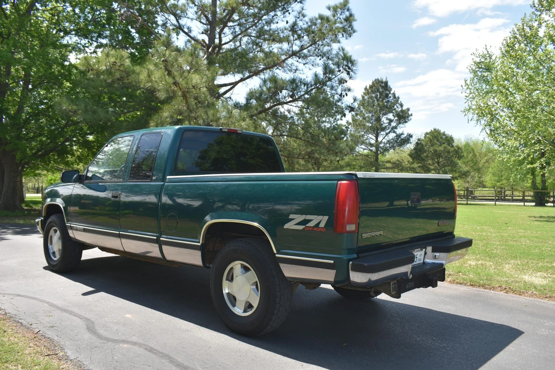 1997 GMC Sierra 1st Gen - Image 20 of 31
