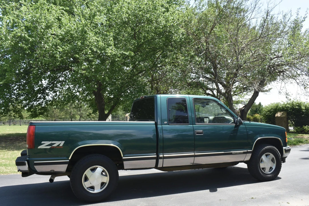 1997 GMC Sierra 1st Gen - Image 13 of 31