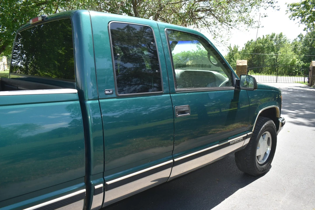 1997 GMC Sierra 1st Gen - Image 31 of 31