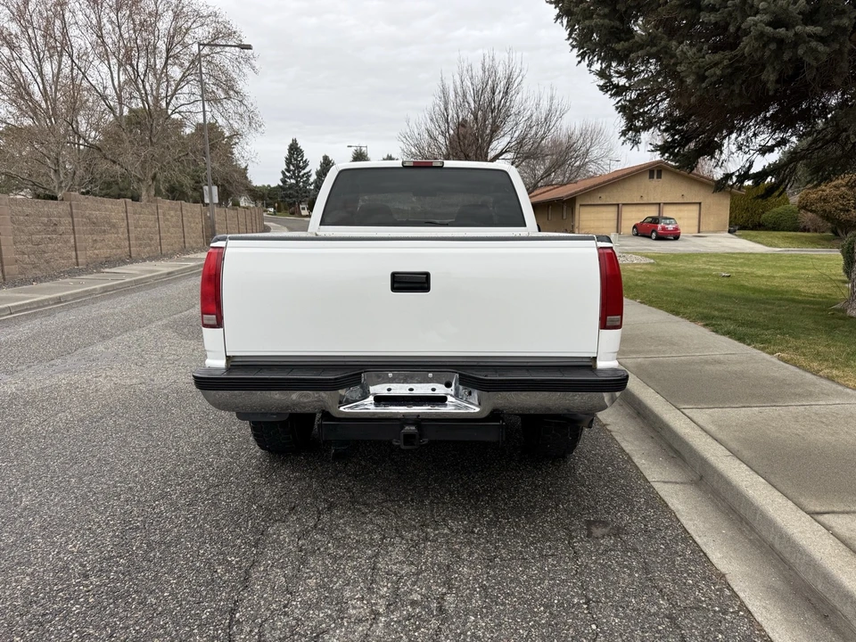 1997 GMC Sierra 2nd Gen - Image 4 of 21