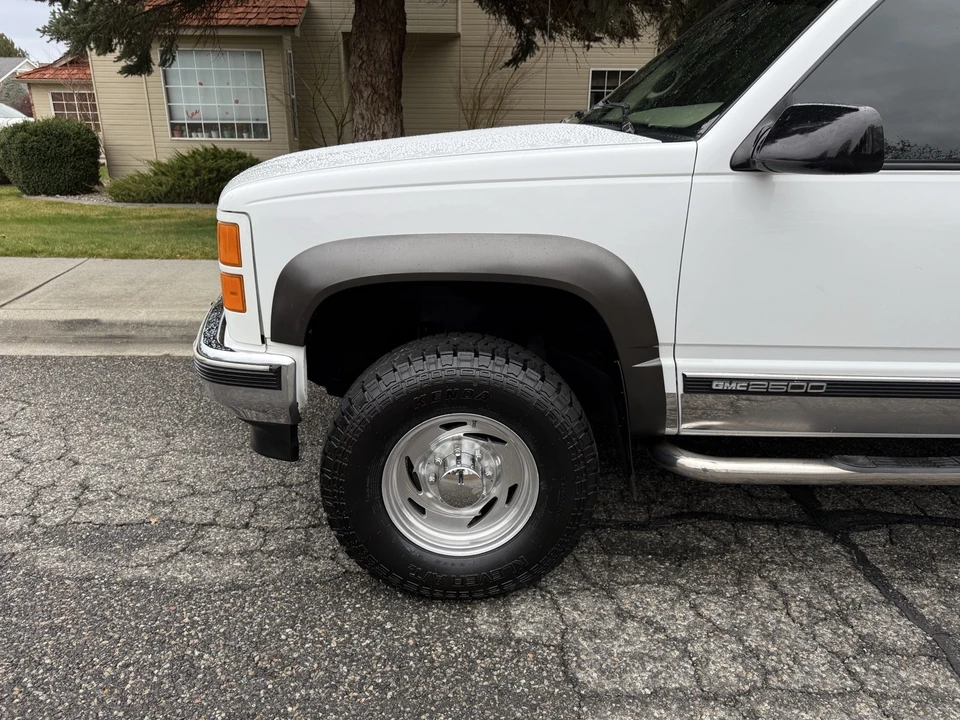 1997 GMC Sierra 2nd Gen - Image 15 of 21