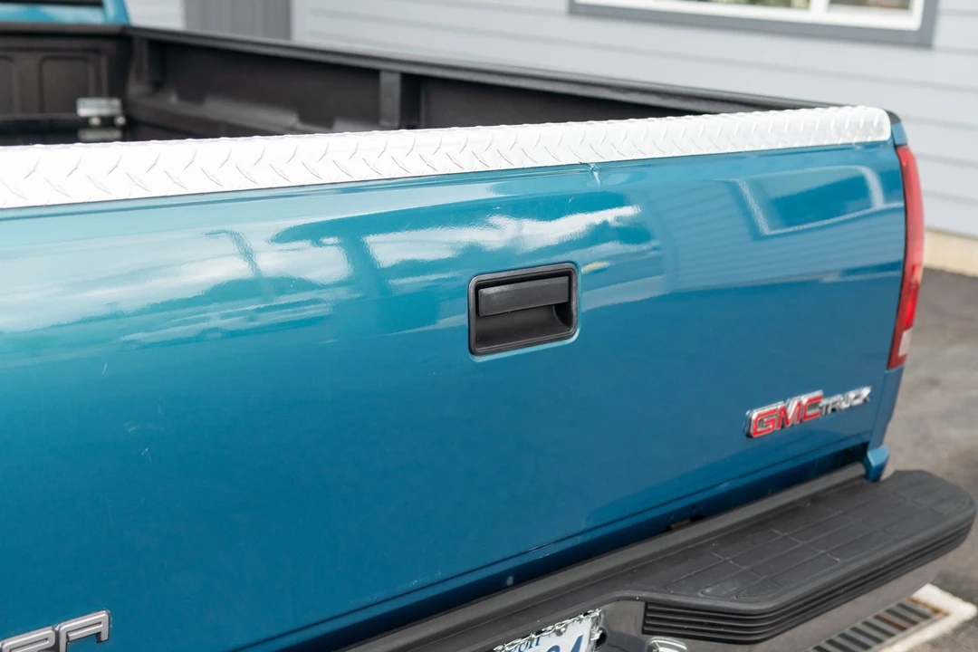 1997 GMC Sierra 1st Gen - Image 31 of 31
