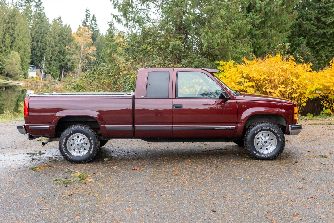 1997 GMC Sierra Heavy Duty 2nd Gen - Image 4 of 31