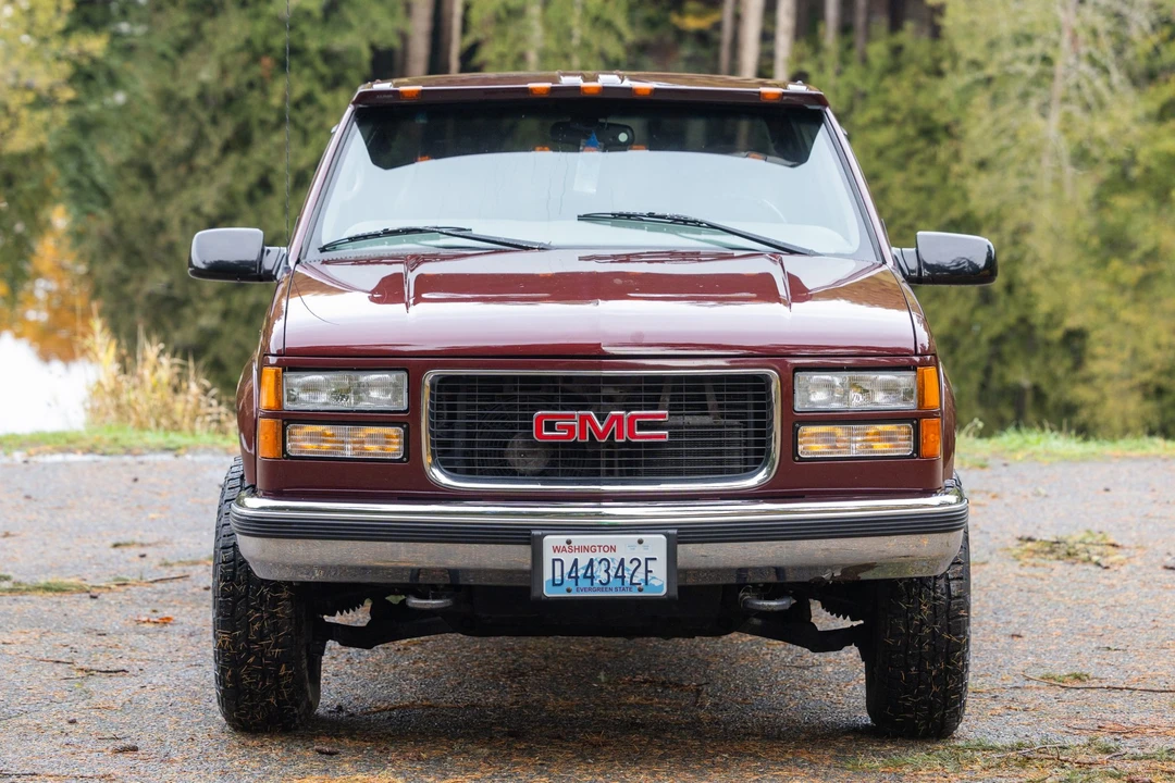 1997 GMC Sierra Heavy Duty 2nd Gen - Image 2 of 31