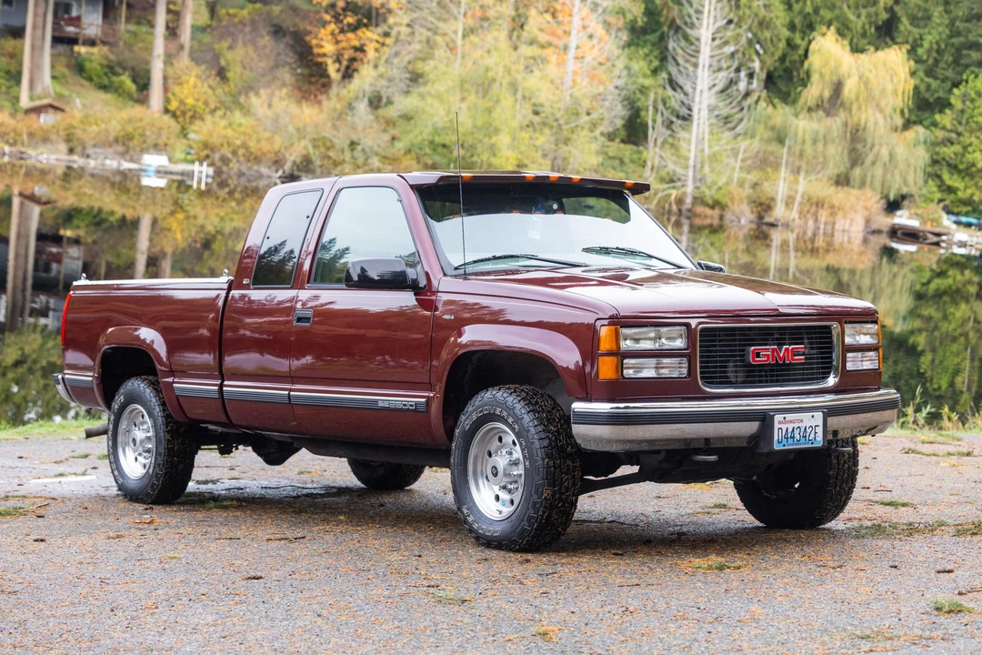 1997 GMC Sierra Heavy Duty 2nd Gen - Image 3 of 31