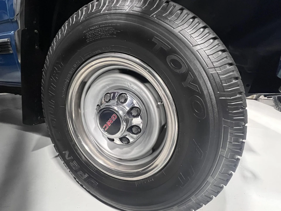 1997 GMC Sierra 1st Gen - Image 29 of 31