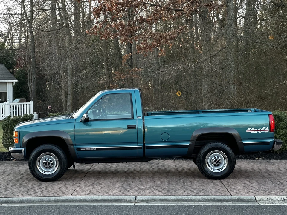 1997 GMC Sierra 1st Gen - Image 13 of 31