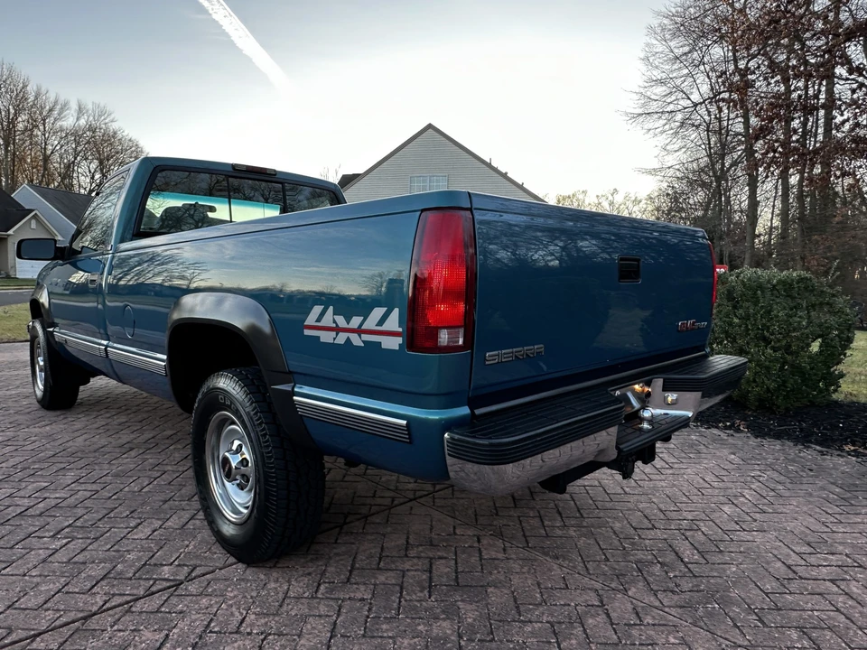 1997 GMC Sierra 1st Gen - Image 11 of 31