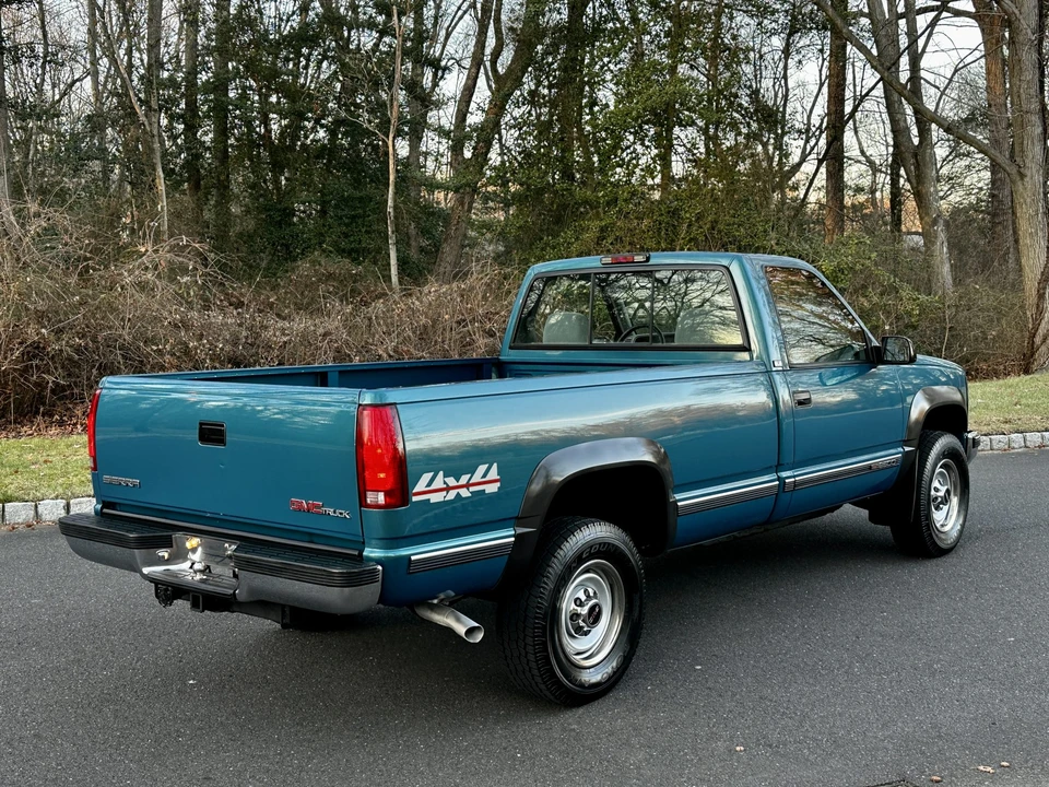 1997 GMC Sierra 1st Gen - Image 9 of 31