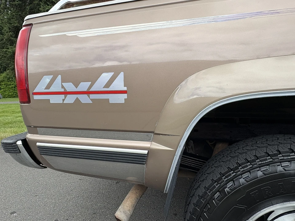 1997 GMC Sierra 1st Gen - Image 27 of 31