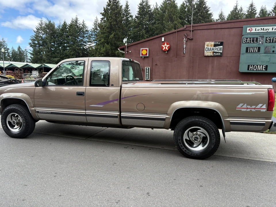 1997 GMC Sierra 1st Gen - Image 6 of 31