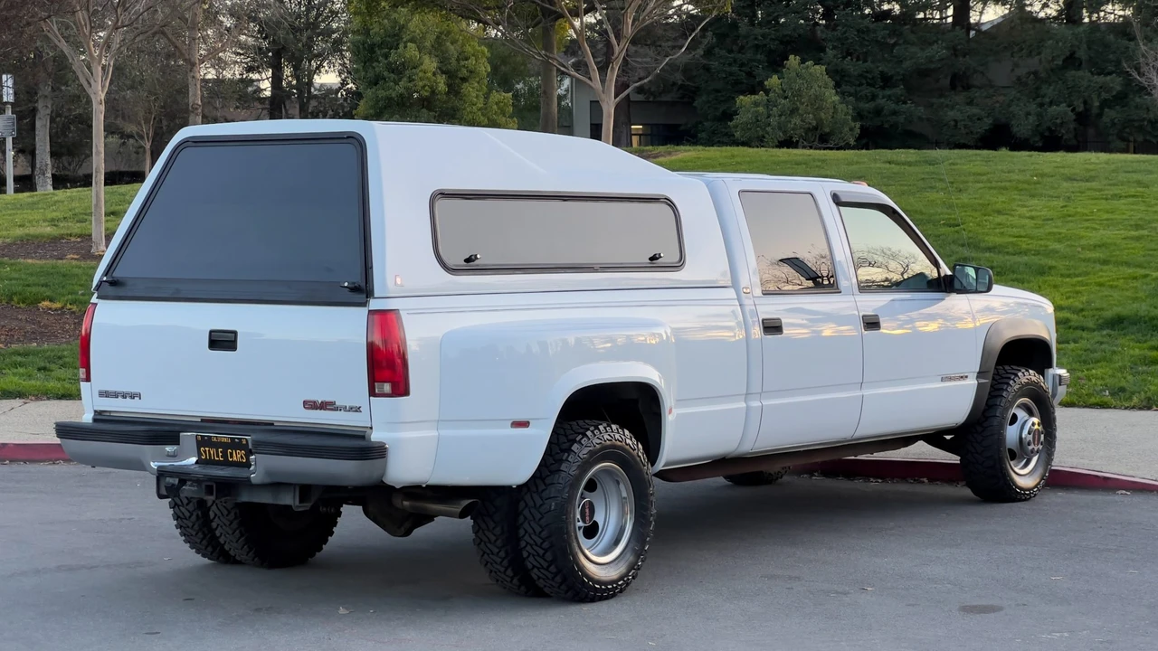1997 GMC Sierra 1st Gen - Image 9 of 31