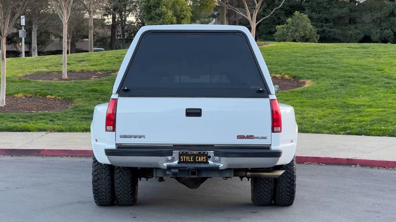 1997 GMC Sierra 1st Gen - Image 13 of 31