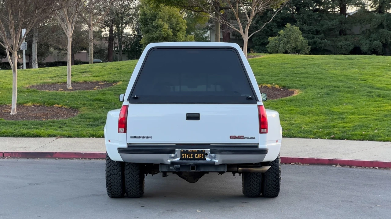 1997 GMC Sierra 1st Gen - Image 14 of 31