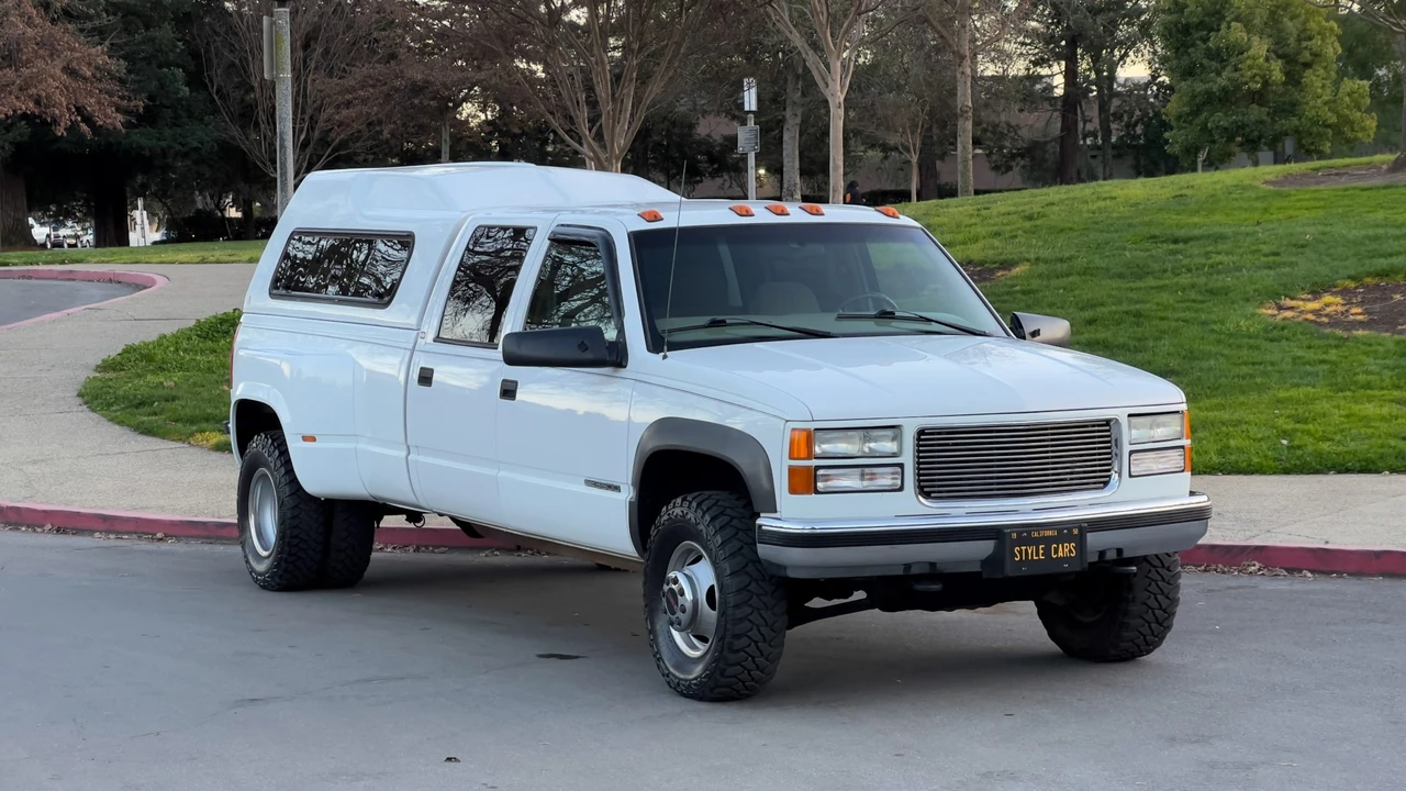 1997 GMC Sierra 1st Gen - Image 3 of 31
