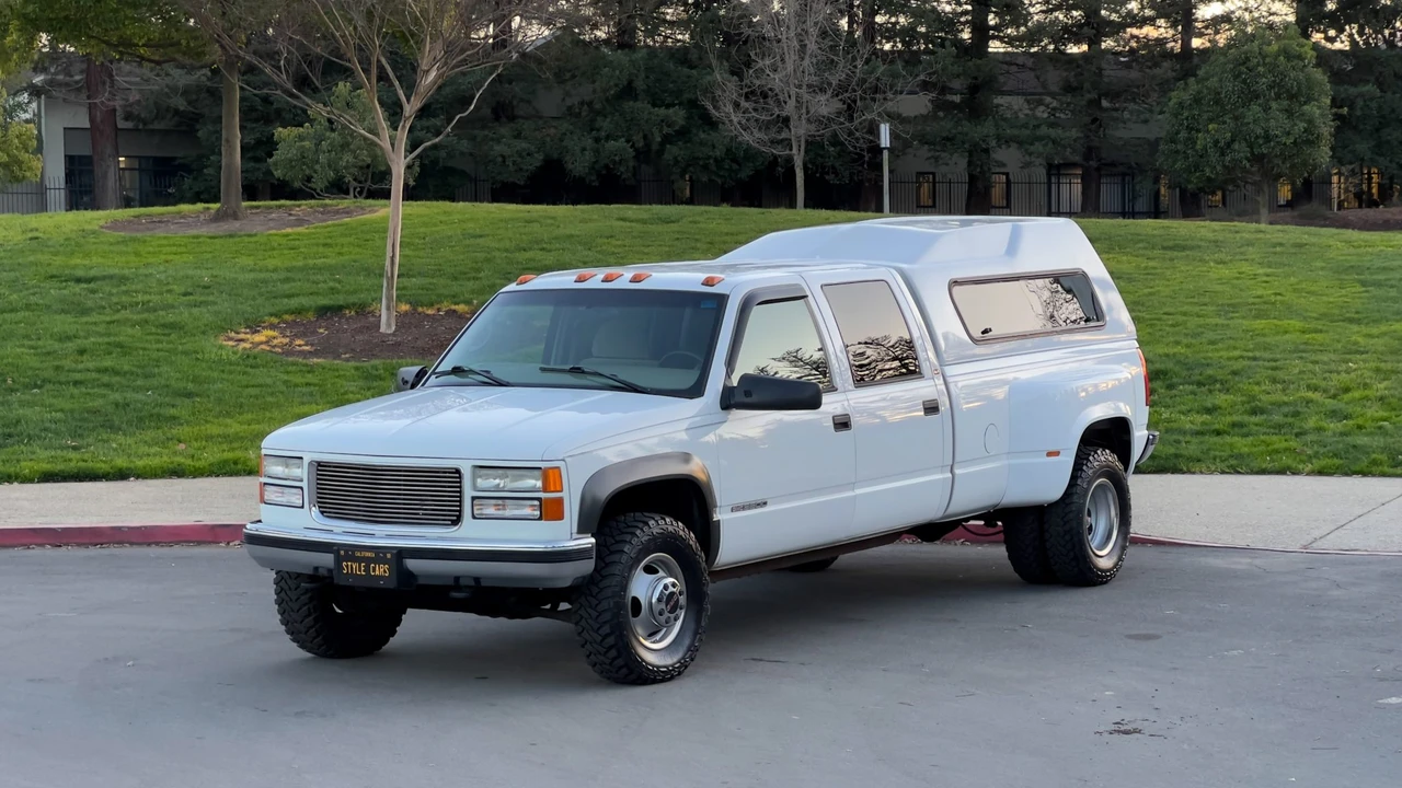 1997 GMC Sierra 1st Gen - Image 22 of 31