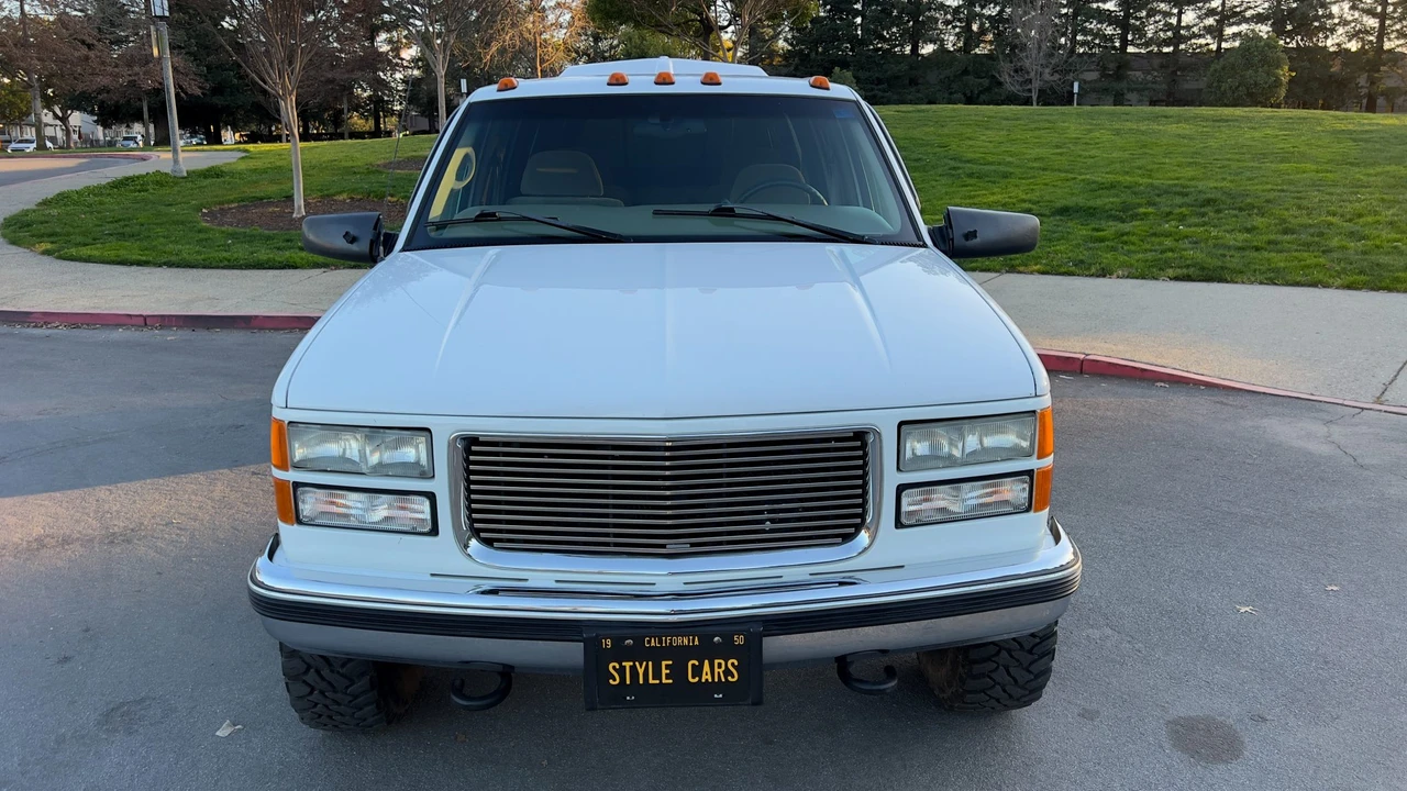1997 GMC Sierra 1st Gen - Image 30 of 31