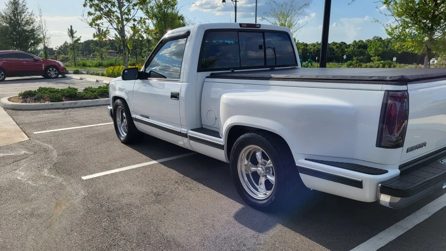 1997 GMC Sierra 1st Gen - Image 3 of 4