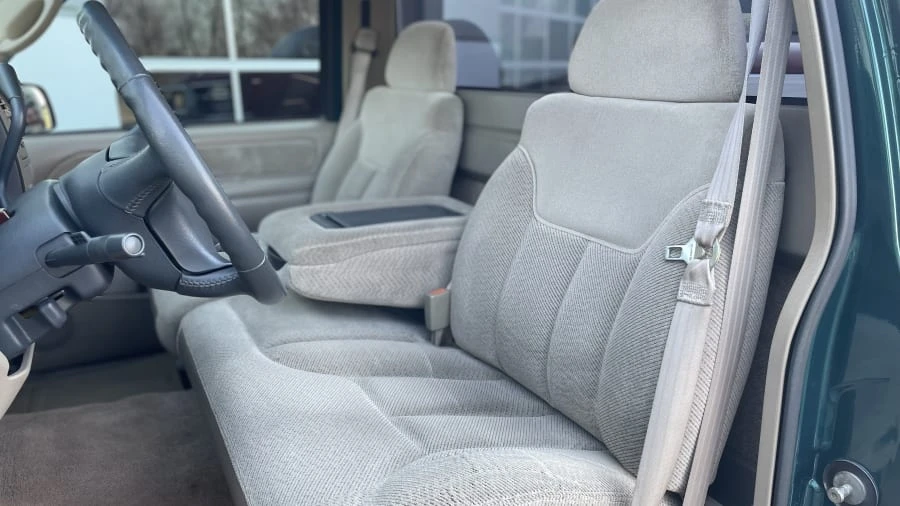 1997 GMC Sierra 1st Gen - Image 6 of 17