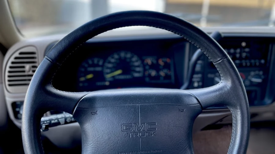 1997 GMC Sierra 1st Gen - Image 8 of 17