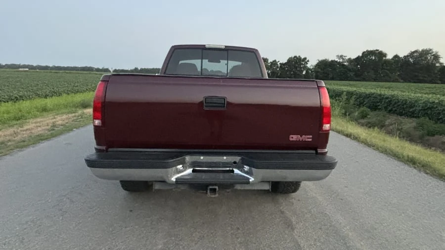1997 GMC Sierra 1st Gen - Image 4 of 13