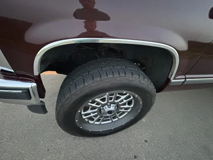 1997 GMC Sierra 1st Gen - Image 7 of 13