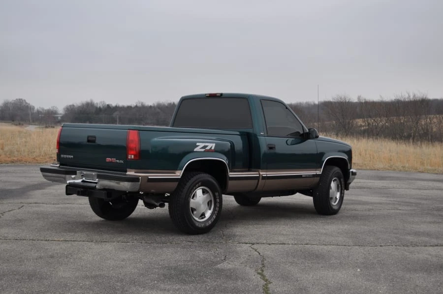 1997 GMC Sierra 1st Gen - Image 3 of 5