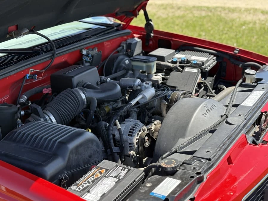 1997 GMC Sierra 1st Gen - Image 14 of 23