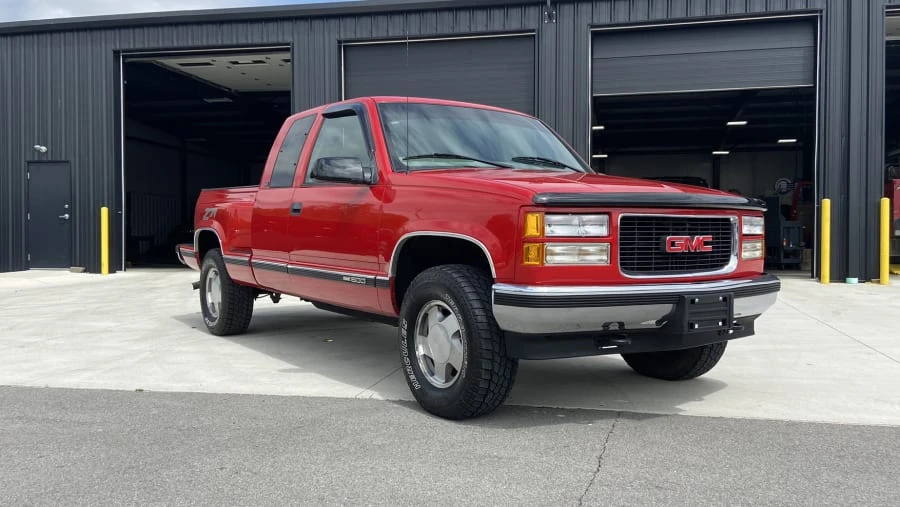 1997 GMC Sierra 1st Gen - Image 4 of 8