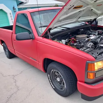 1997 GMC Sierra Pickup 2D 6 1/2 ft