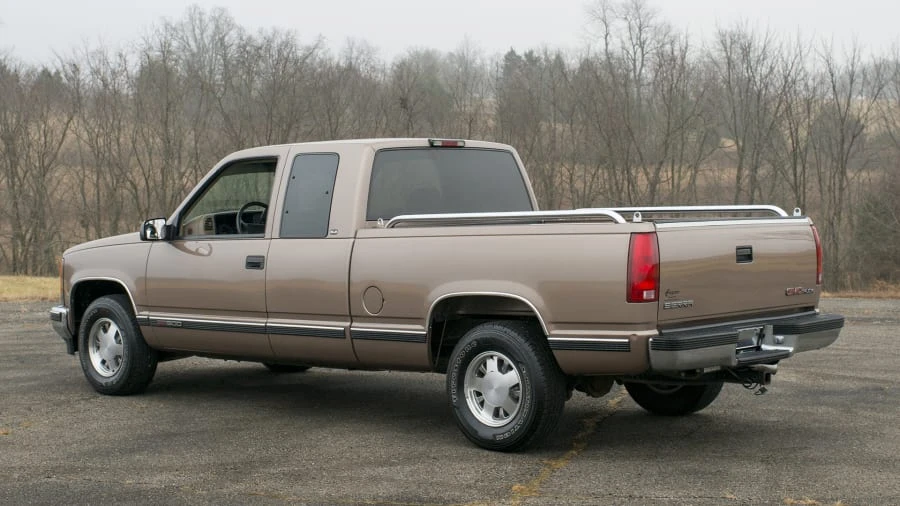 1997 GMC Sierra 1st Gen - Image 3 of 12